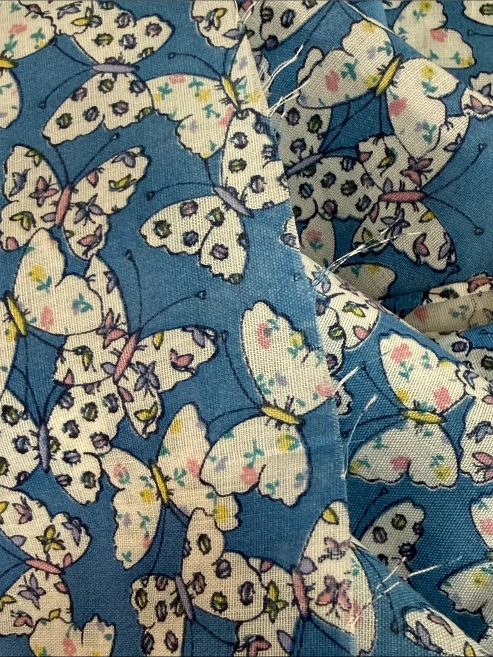 Vintage Blue Butterfly Ditsy Floral Fabric Lightweight 1 3/4 Yards x 44